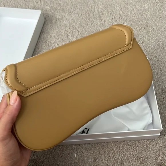 JW Pei joy shoulder bag - acorn brown NEVER USED - Picture 5 of 9